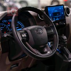 تويوتا لاند كروزر 76